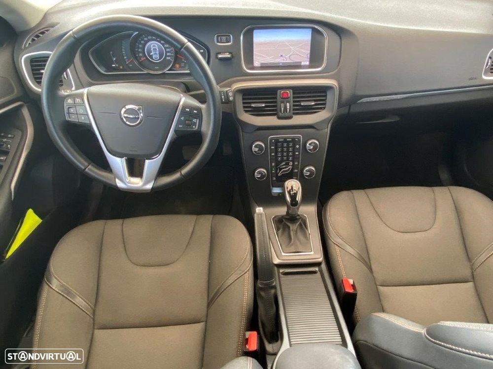 Volvo V40 Cross Country 1.5 T3 Plus Geartronic - 7