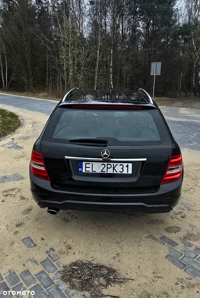 Mercedes-Benz Klasa C 250 CDI DPF 4Matic (BlueEFFICIENCY) 7G-TRONIC Avantgarde - 5