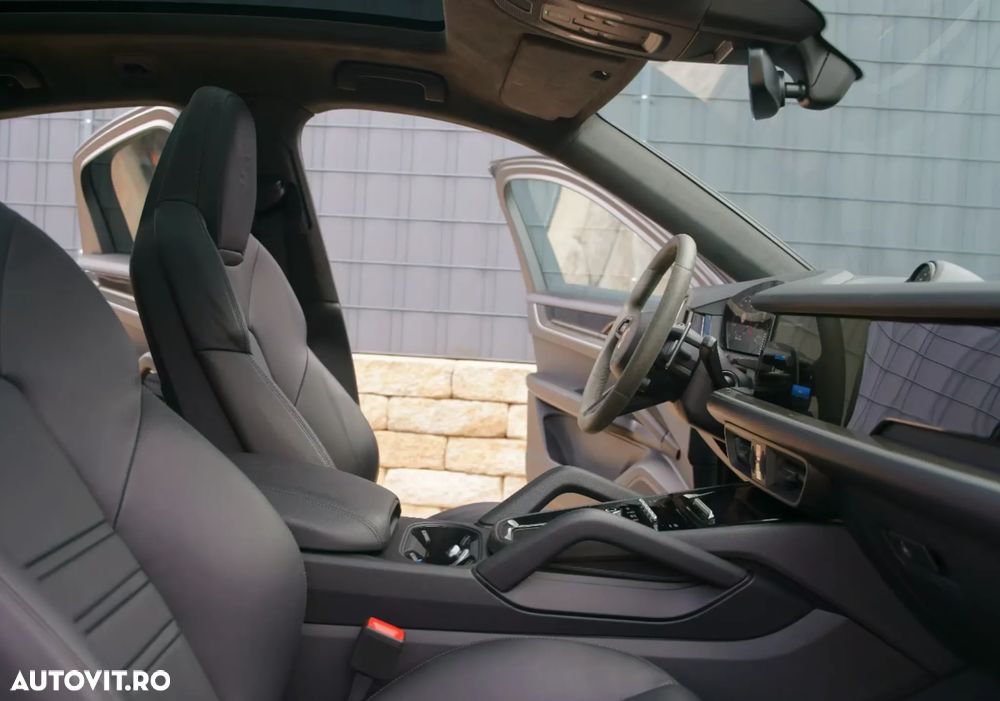 Porsche Cayenne E-Hybrid - 8