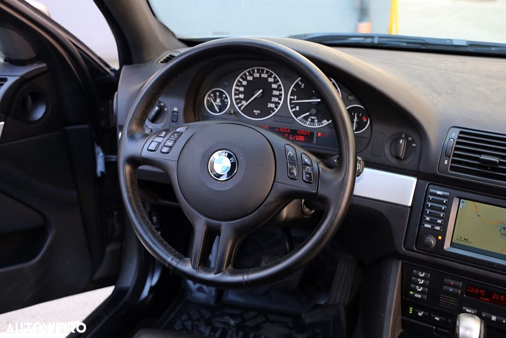 BMW Seria 5 - 29