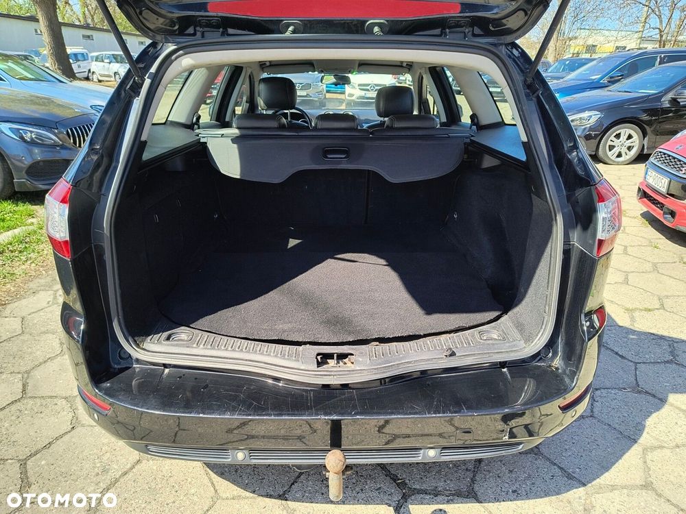 Ford Mondeo - 17