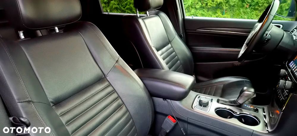 Jeep Grand Cherokee 3.6 V6 Overland Summit - 19