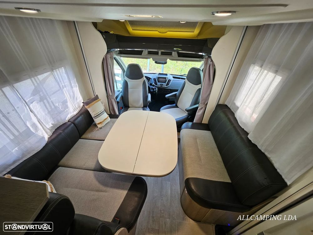 Chausson Flash Salão "Maxi Lounge+Cama de Casal Elétrica - 20