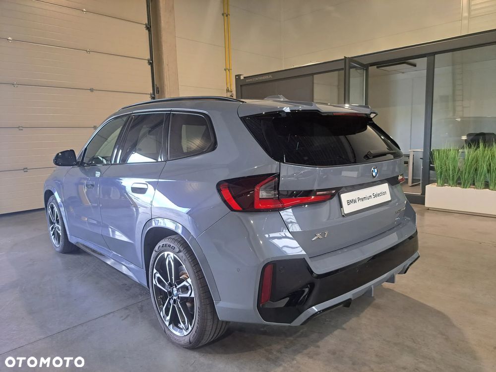 BMW X1 xDrive20d mHEV sport - 4