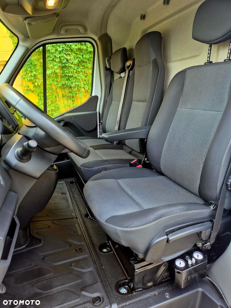 Renault Master - 13