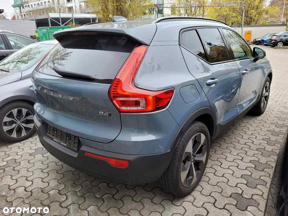 Volvo XC 40 - 4