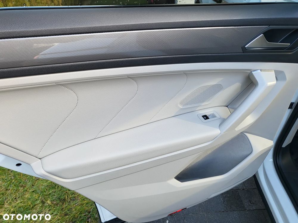 Volkswagen Tiguan Allspace - 23