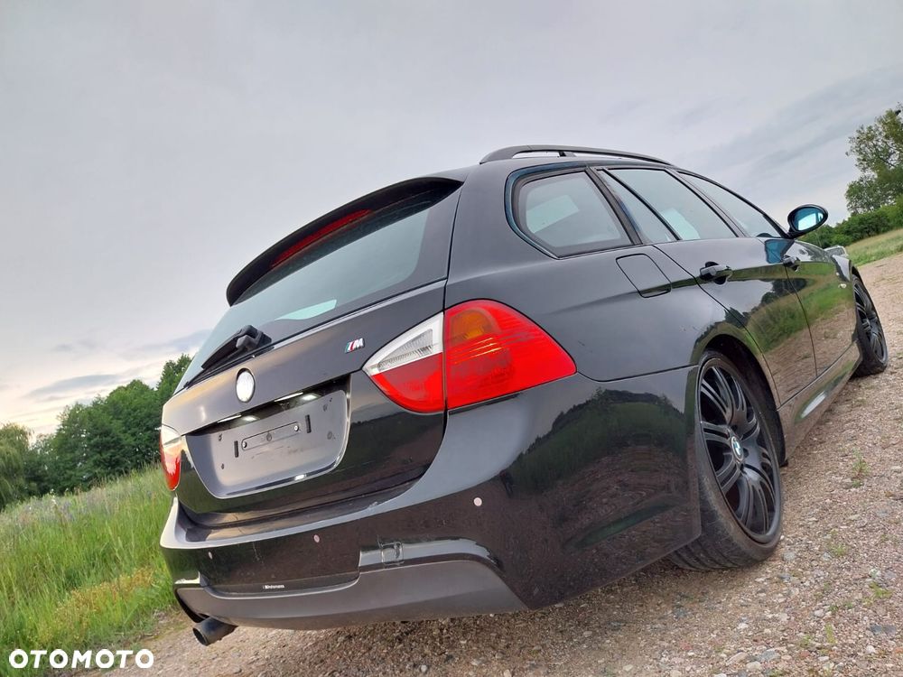 BMW Seria 3 320d - 10