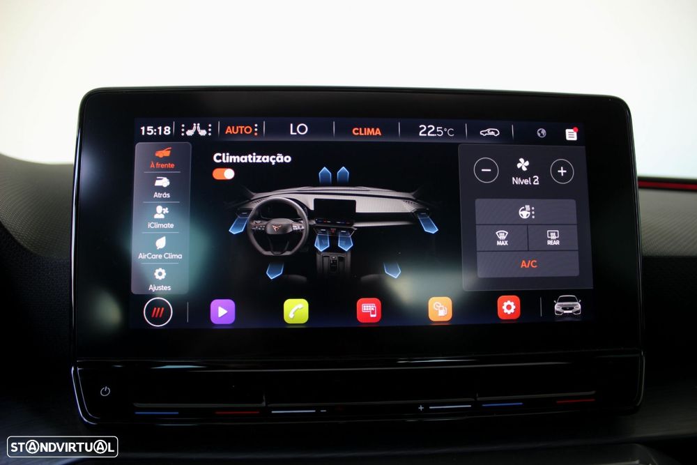 Cupra Leon 1.5 eTSI MID DSG - 23