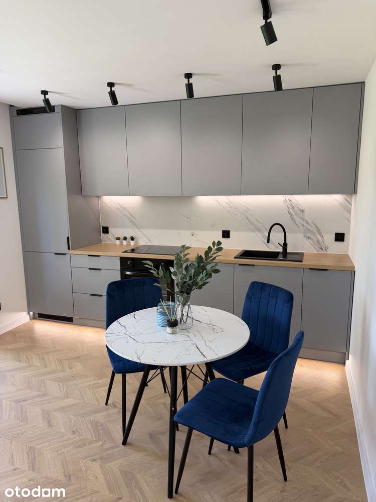 NOWE 3 pokoje po remoncie |dwustronne| 8 min Katowice- Gliwice| BALKON - Pełny obrazek: 2/18