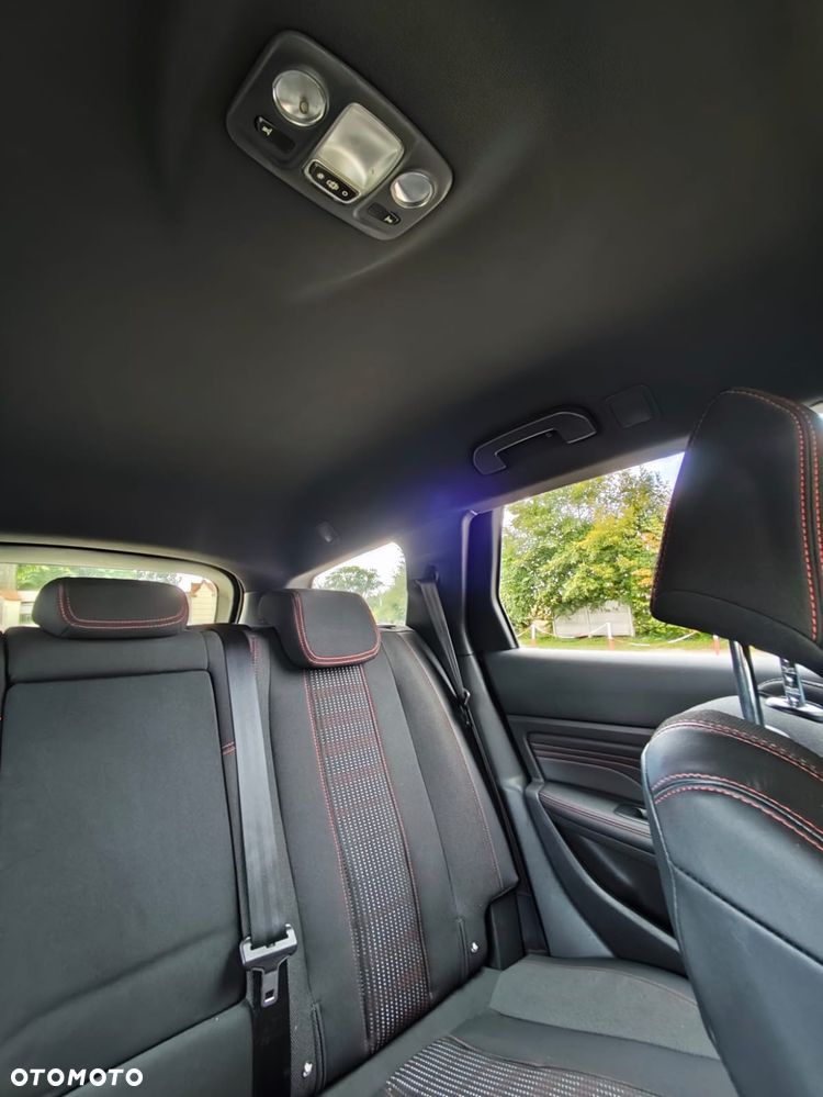 Peugeot 308 1.6 BlueHDi Allure S&S EAT6 - 18