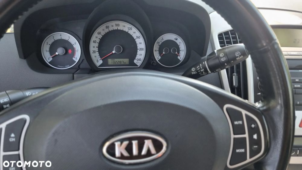 Kia Ceed - 25