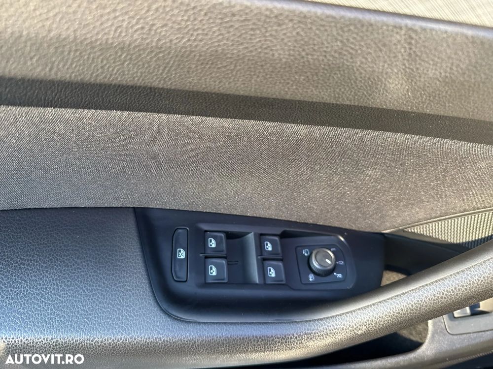 Volkswagen Passat Variant 2.0 TDI Comfortline - 13