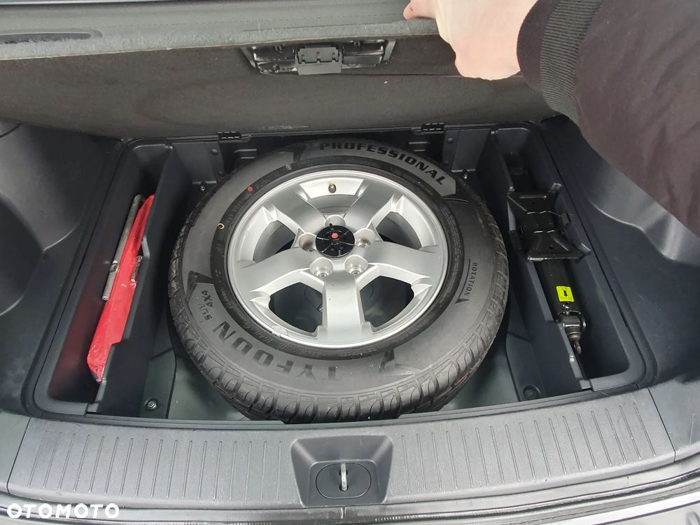 Kia Sportage 2.0 EX - 29