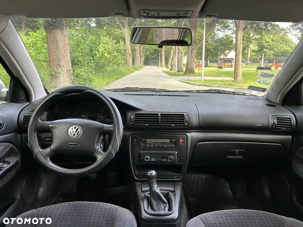 Volkswagen Passat - 6