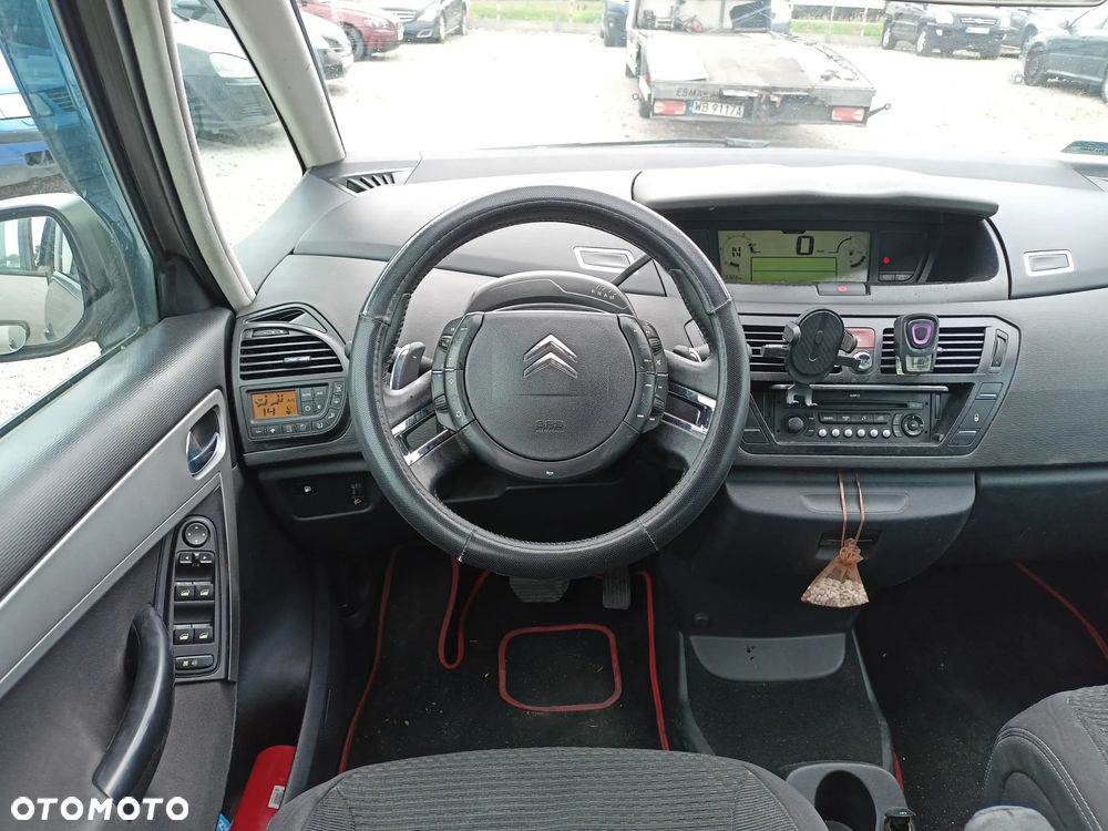 Citroën C4 Picasso - 9