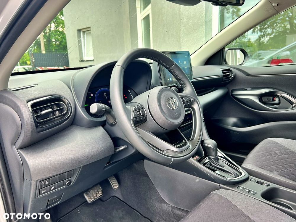 Toyota Yaris Hybrid 1.5 Style - 10