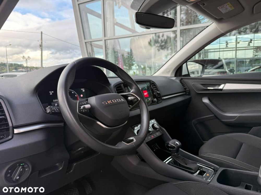 Skoda Karoq 1.5 TSI ACT Selection DSG - 11