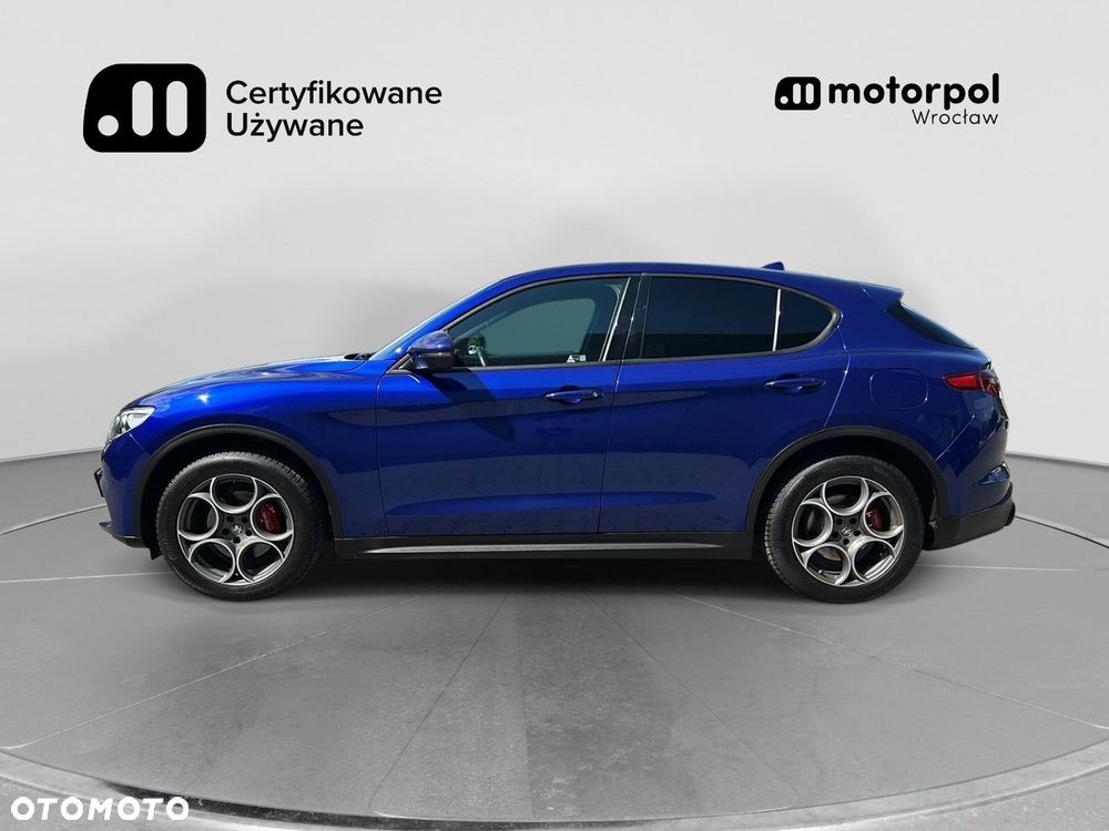 Alfa Romeo Stelvio 2.0 Turbo Sprint Q4 - 4