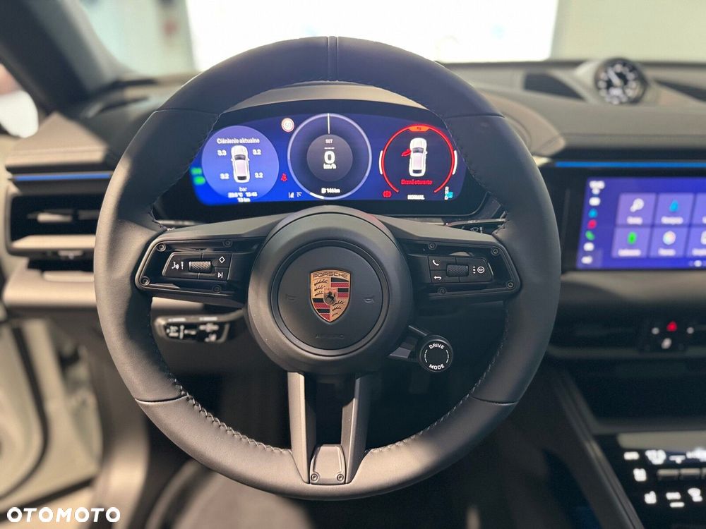 Porsche Macan - 12
