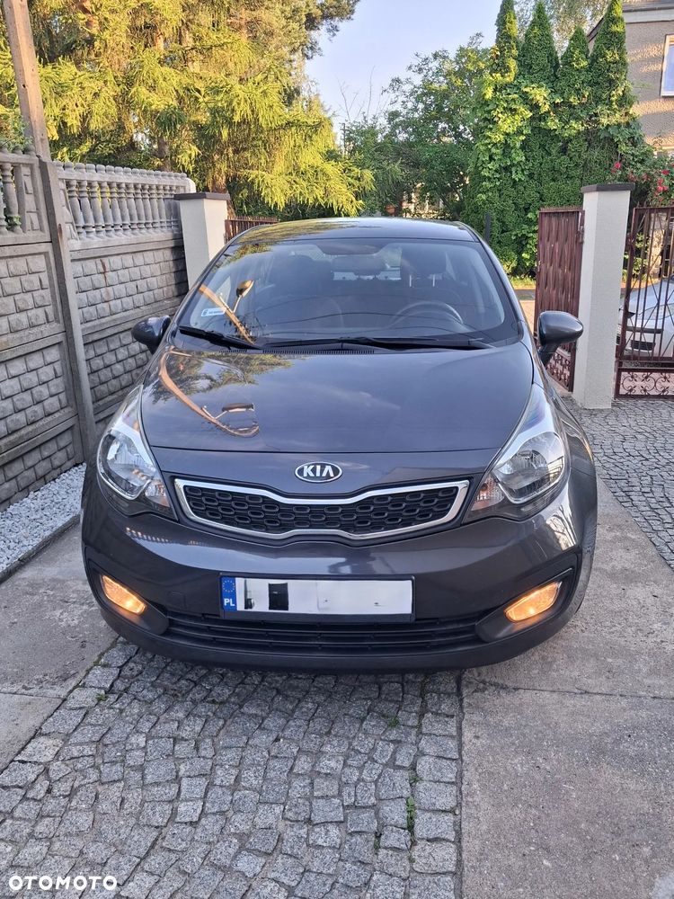 Kia Rio - 6
