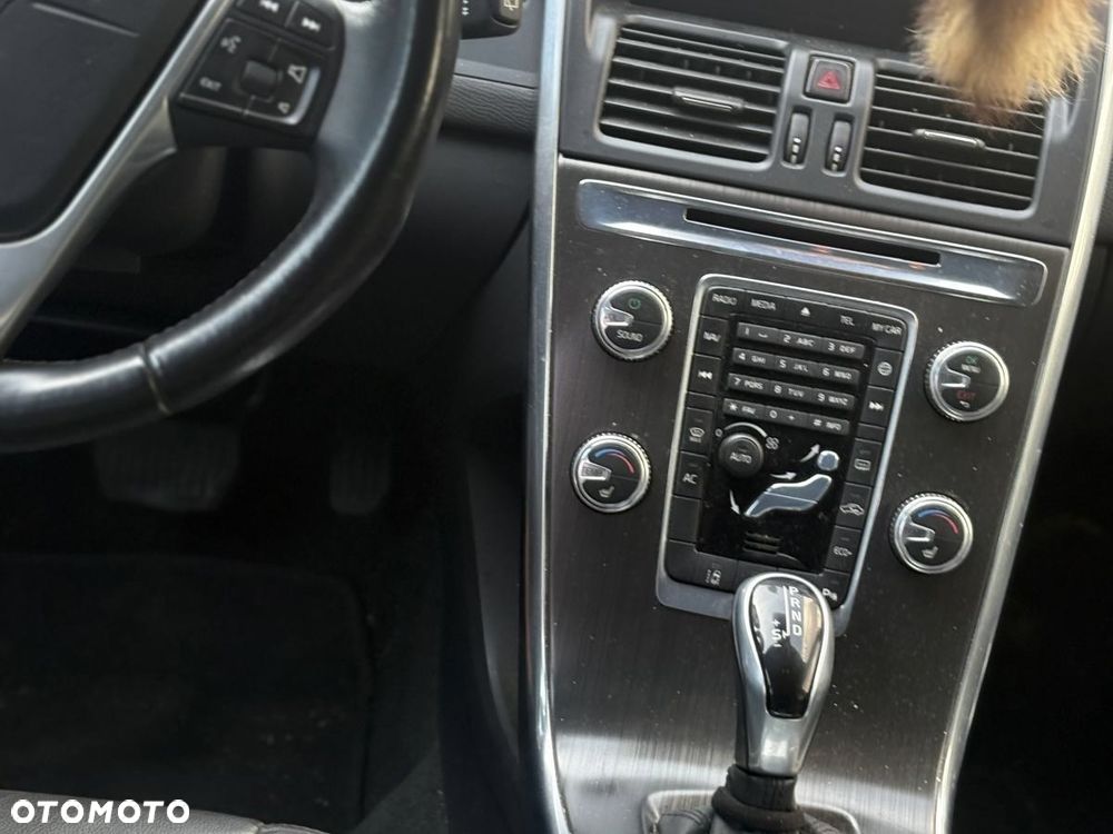 Volvo XC 60 D4 Drive-E Summum - 7