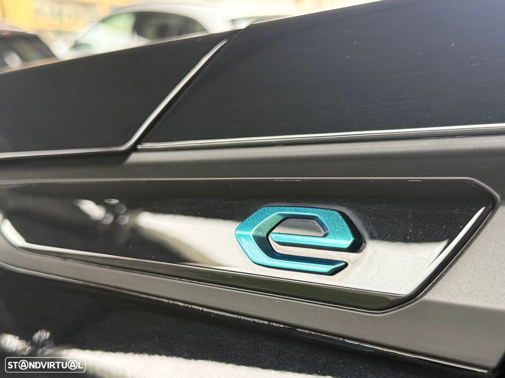 Peugeot e-2008 50 kWh GT Pack - 34