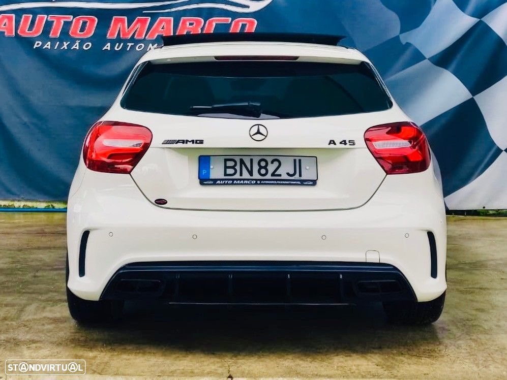 Mercedes-Benz A 45 AMG - 9