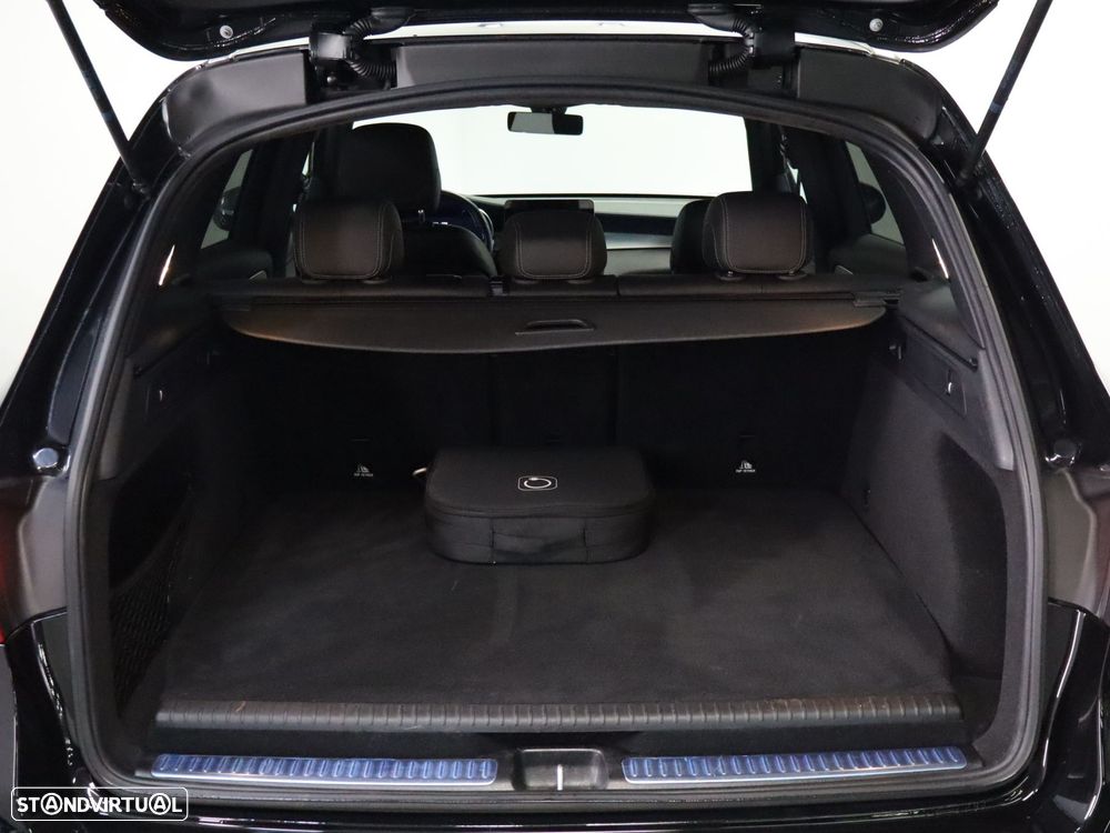 Mercedes-Benz GLC 300 e 4Matic - 25