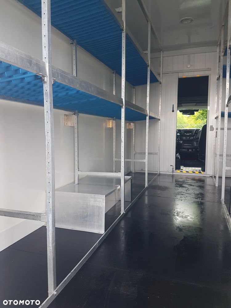 Iveco DAILY KONTENER NISKOPODŁOGOWY 4,43x2,23x2,42 SKLEP FOODTRUCK BAR KLIMA KONIOWÓZ KAMPER - 19