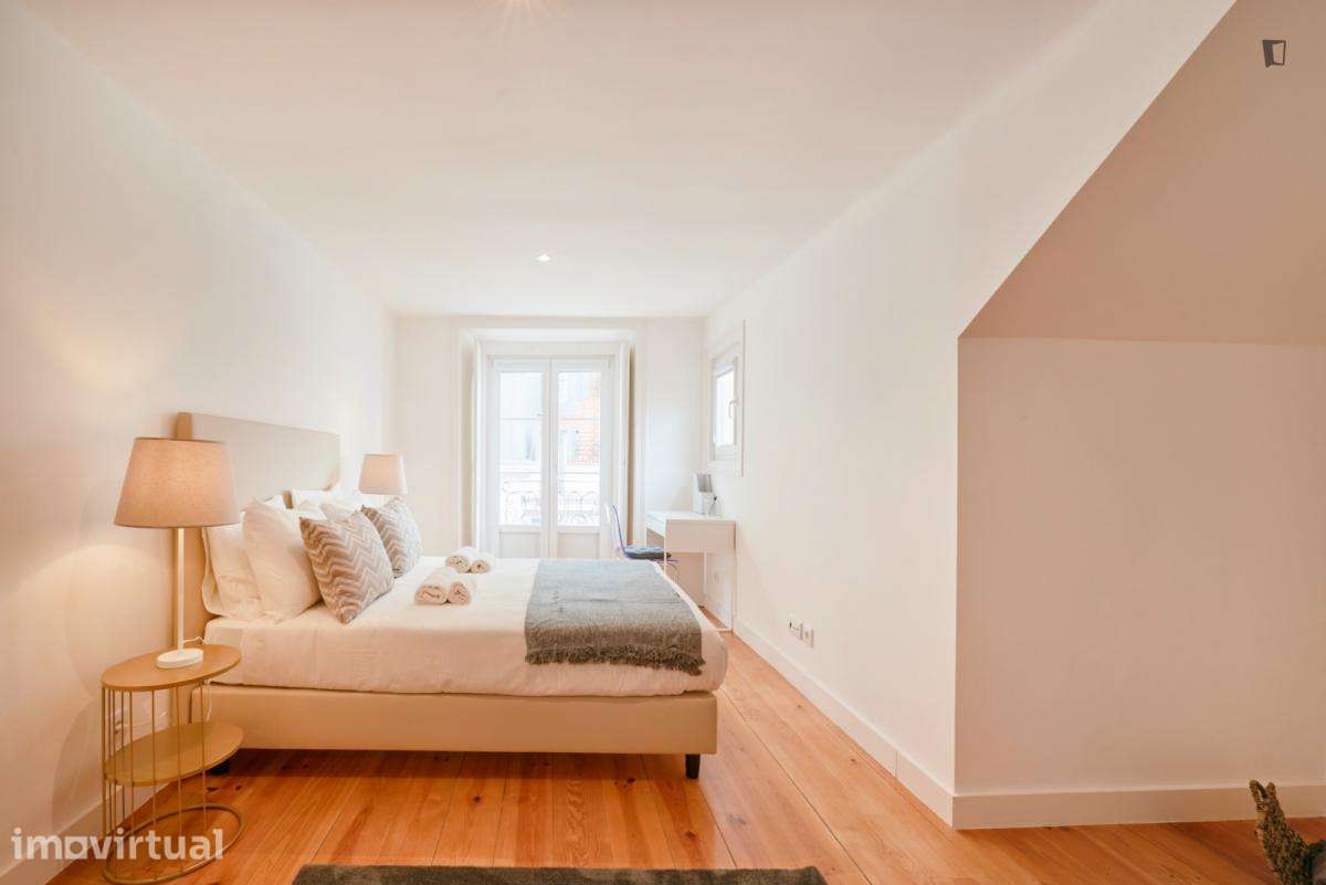 Apartamento com 4 quartos - localizado em Bairro Alto Lisbon - Grande imagem: 4/60