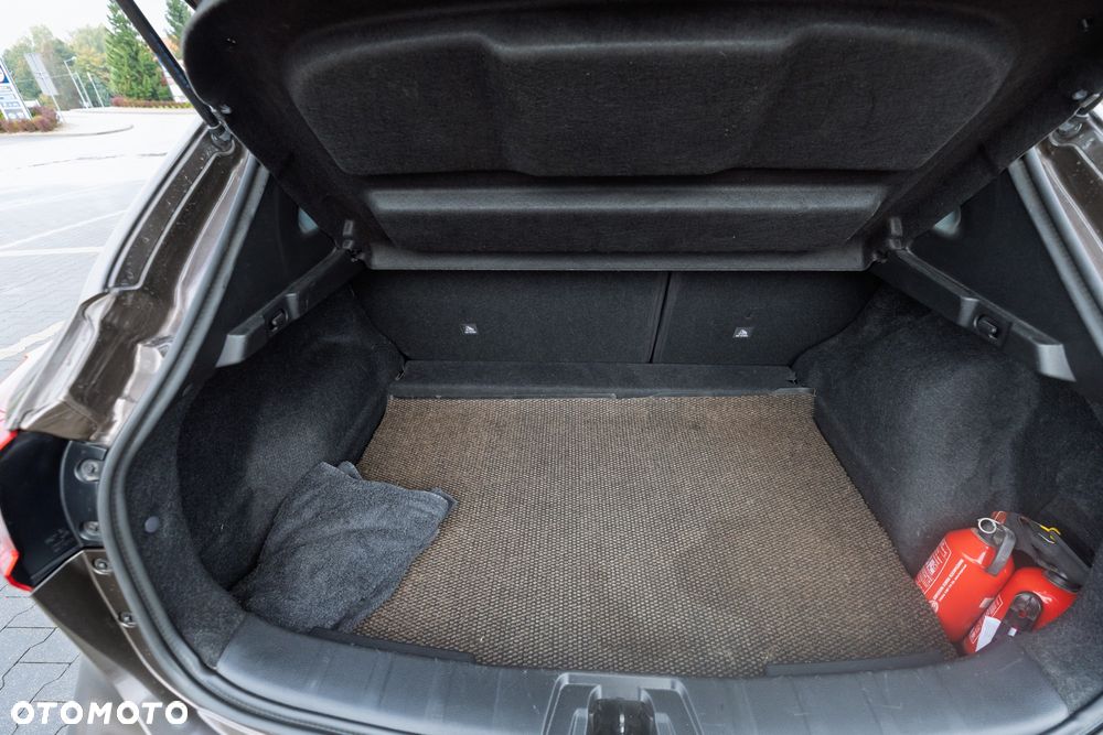 Nissan Qashqai - 12
