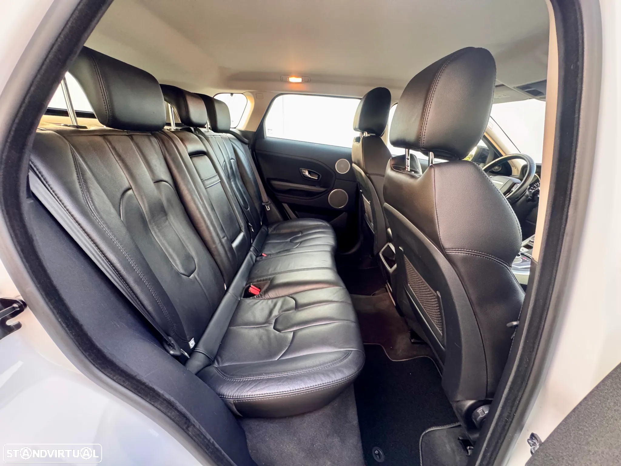 Land Rover Range Rover Evoque 2.2 SD4 Pure Auto - 8