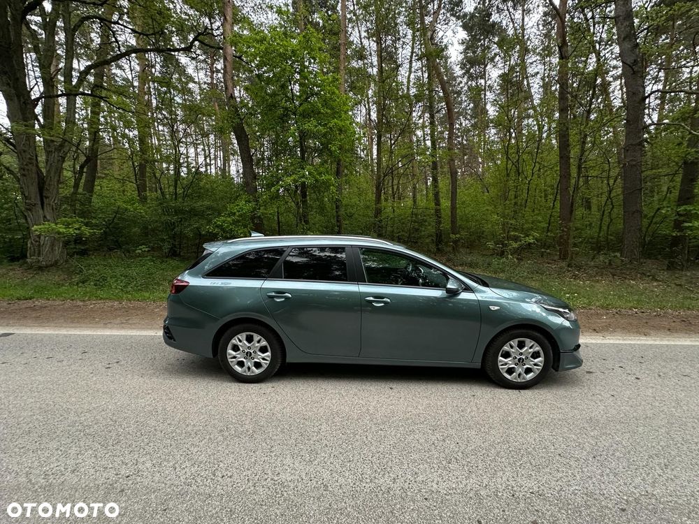Kia Ceed - 12