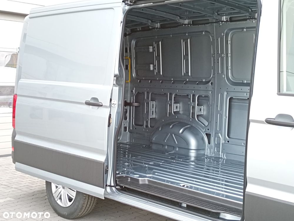 Volkswagen Crafter Furgon - 12