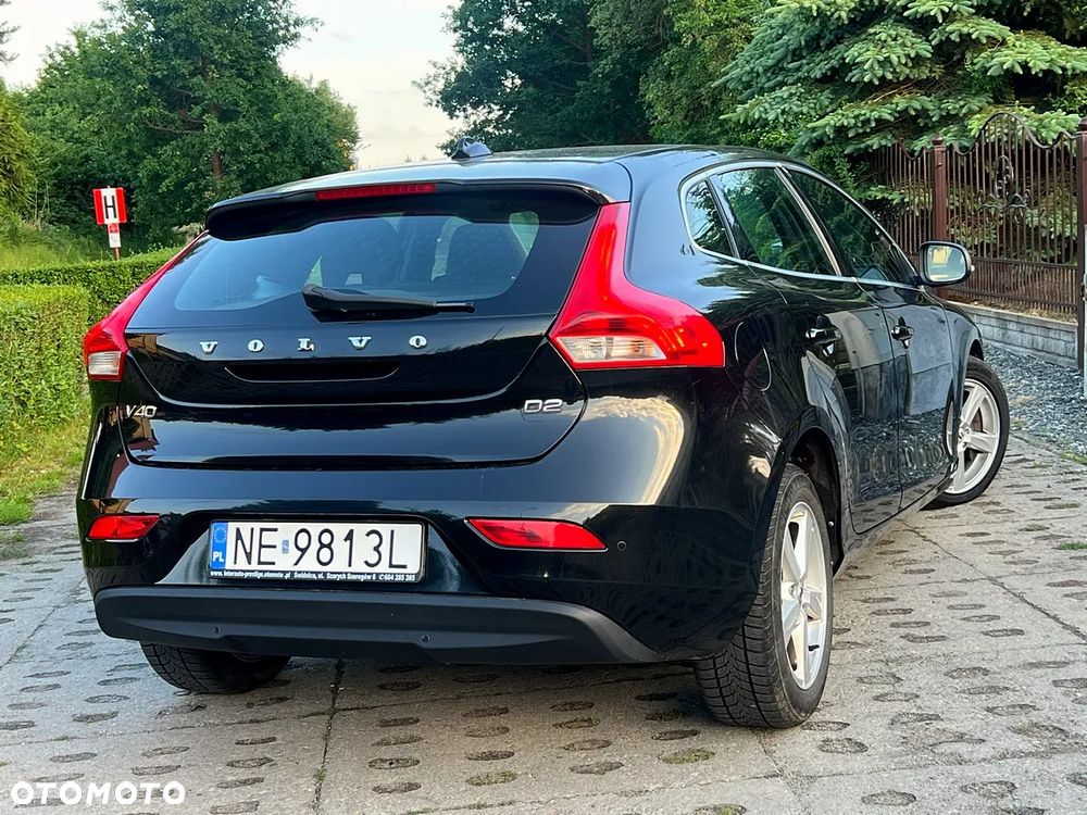 Volvo V40 D2 Geartronic Momentum - 19