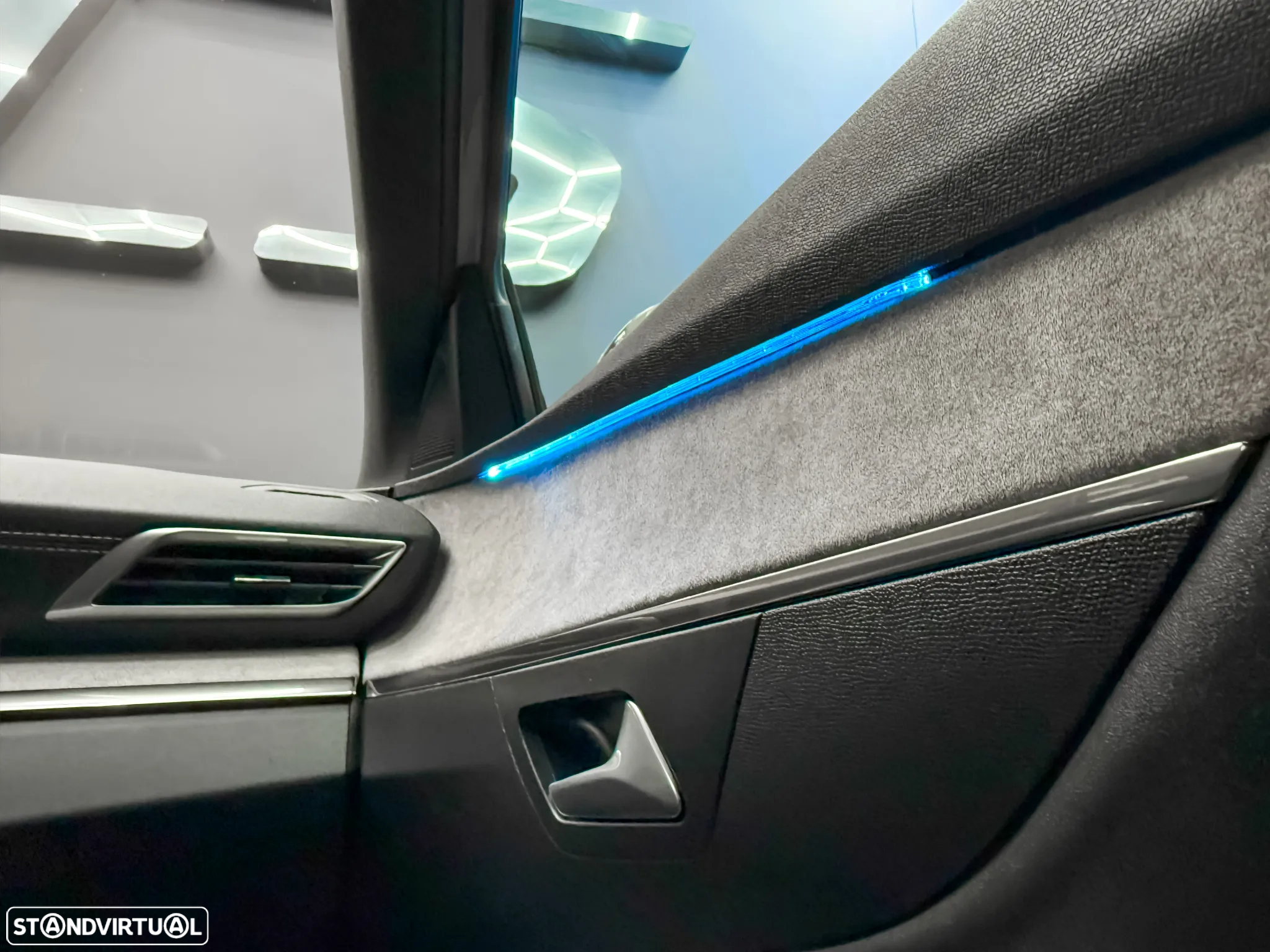 Peugeot 3008 1.5 BlueHDi GT EAT8 - 9