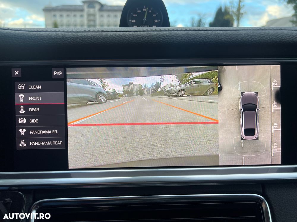 Porsche Panamera 4 E-Hybrid - 30