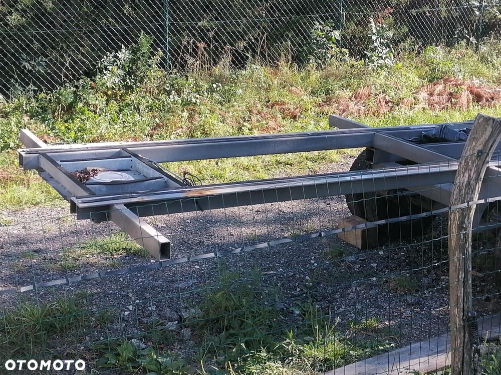 Mercedes-Benz Sprinter 518 ciągnik siodłowy - skrzyniowy - 19