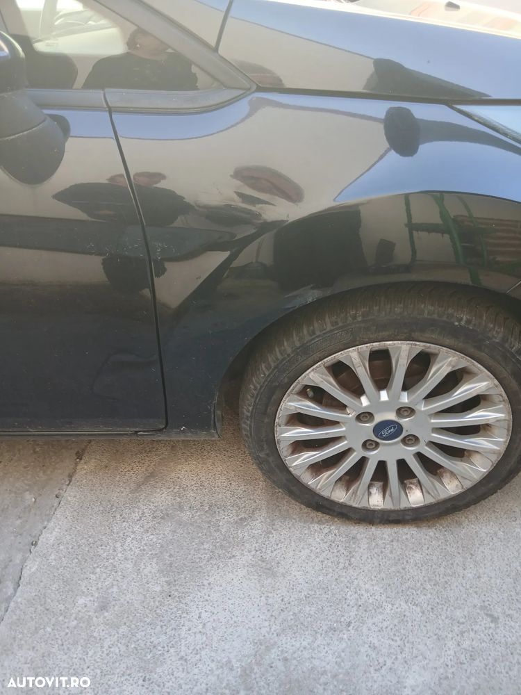 Ford Fiesta - 2