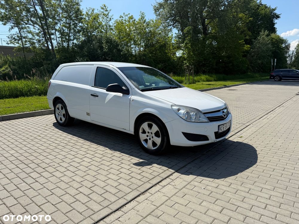 Opel Astra 1.3 CDTI Cosmo - 8
