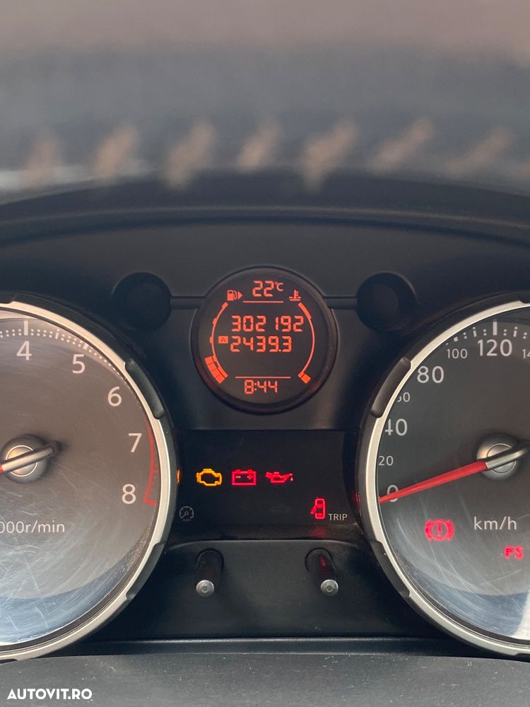 Nissan Qashqai - 11
