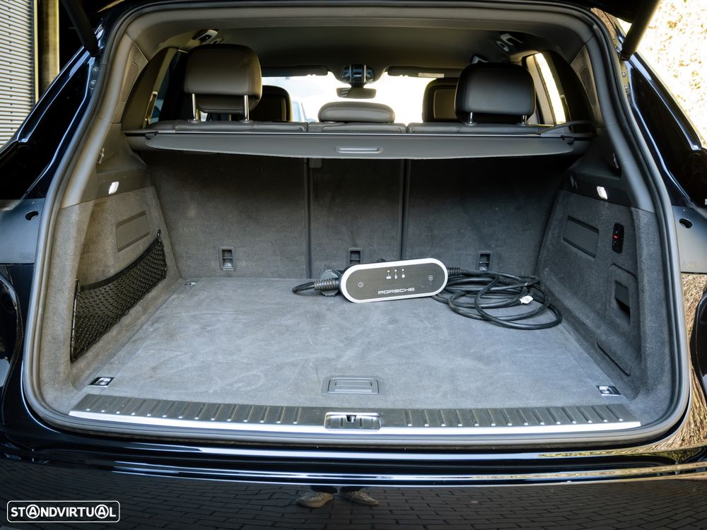 Porsche Cayenne E-Hybrid Tiptronic S - 38