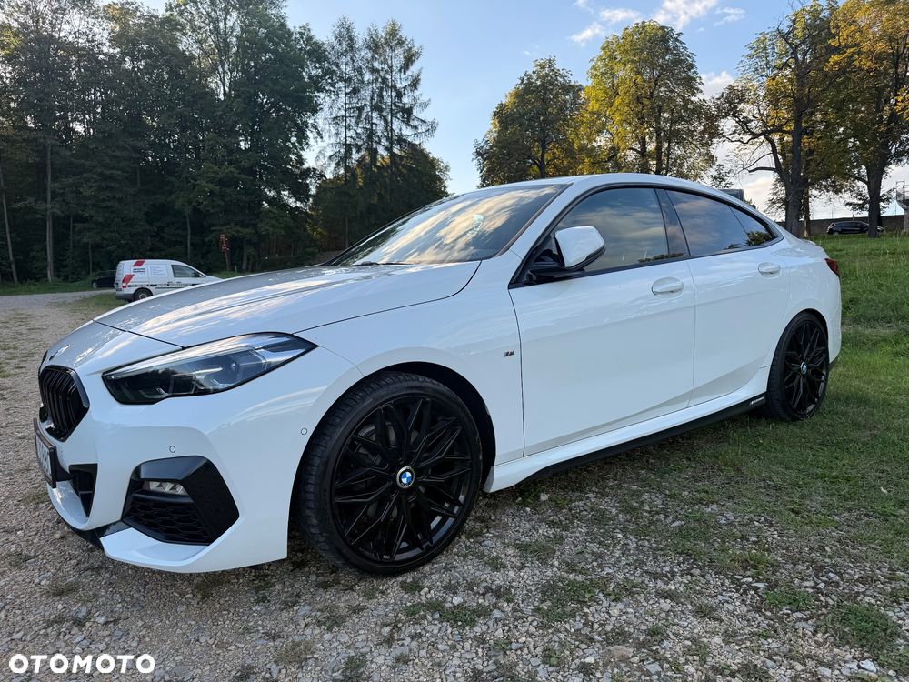 BMW Seria 2 218d - 13