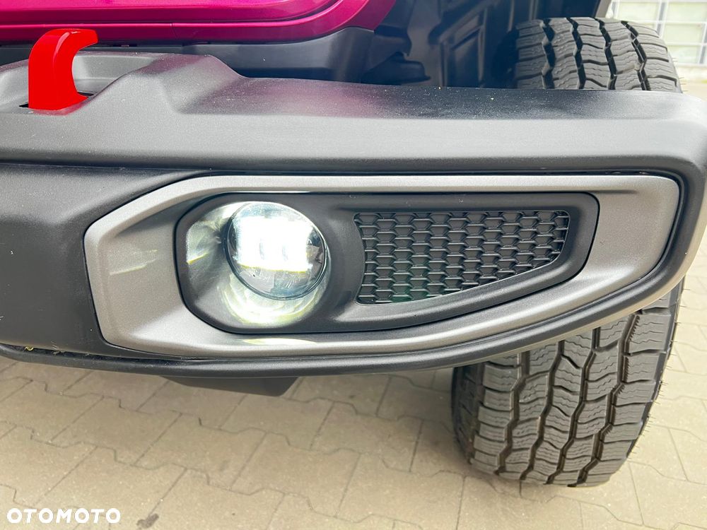 Jeep Wrangler - 29