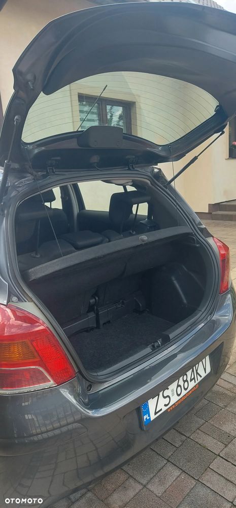 Toyota Yaris 1.33 Luna - 13