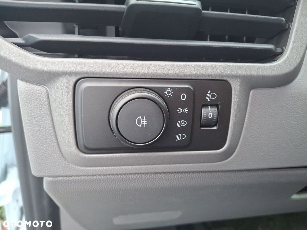 Volkswagen Transporter - 19