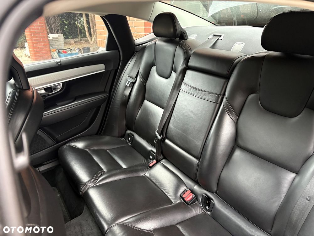 Volvo S90 D5 AWD Inscription - 16