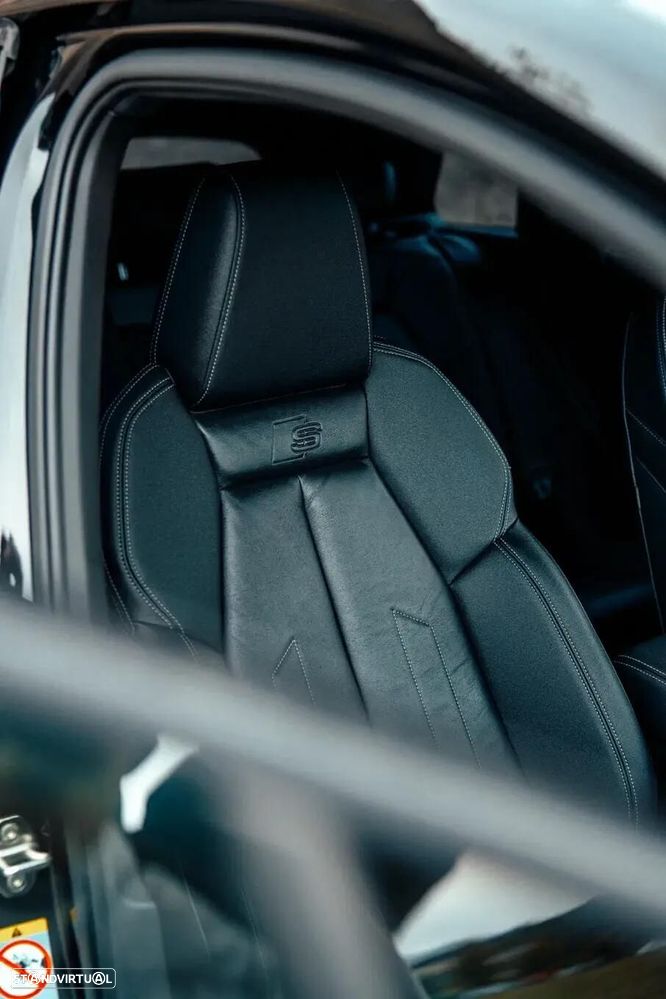 Audi Q4 e-tron 45 quattro - 17