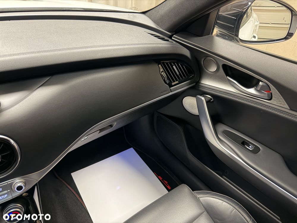Kia Stinger 3.3 T-GDI V6 GT AWD - 28